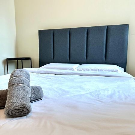 Ijm Condo With Pool #Yoyo Homestay SDK Extérieur photo