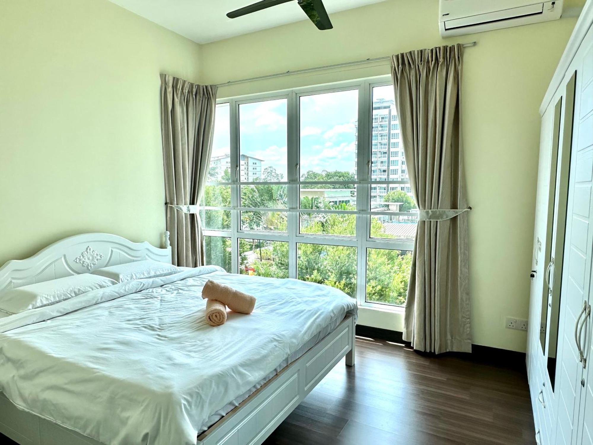 Ijm Condo With Pool #Yoyo Homestay SDK Extérieur photo