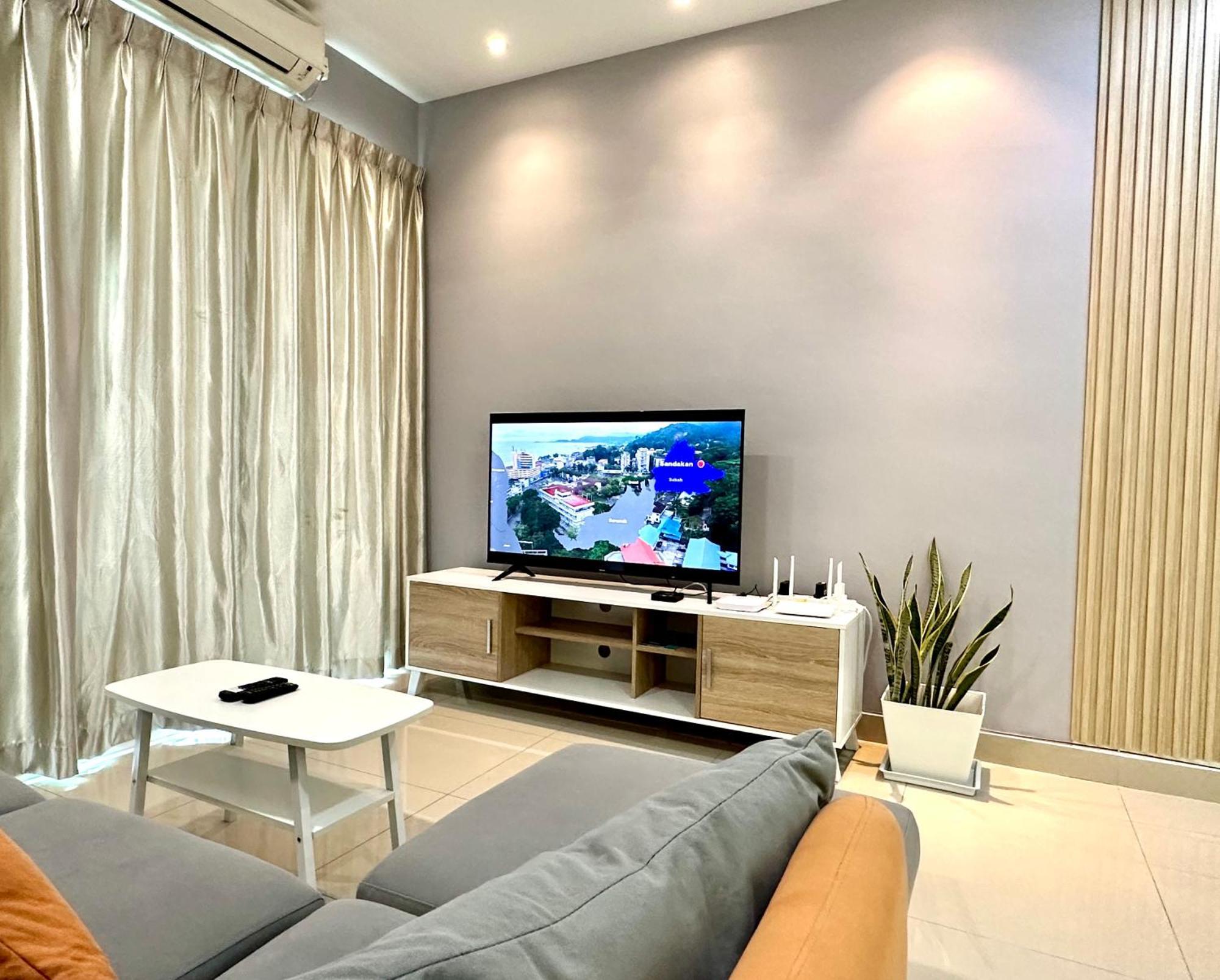 Ijm Condo With Pool #Yoyo Homestay SDK Extérieur photo
