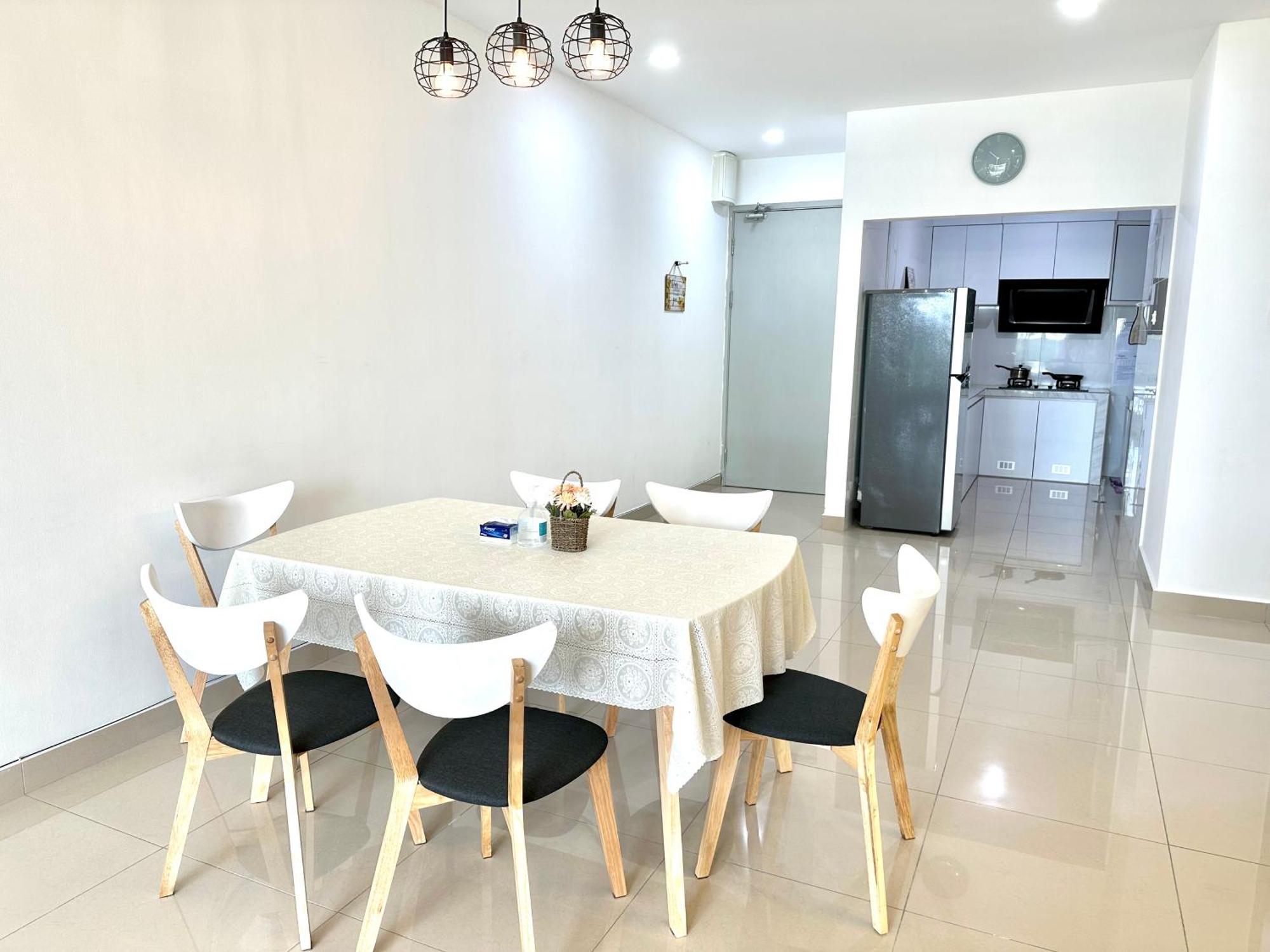 Ijm Condo With Pool #Yoyo Homestay SDK Extérieur photo